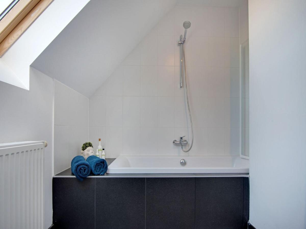 Modern Holiday Home in De Haan with Garden Buitenkant foto